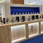 アートと獺祭、獺祭とアート（日本橋三越本店）